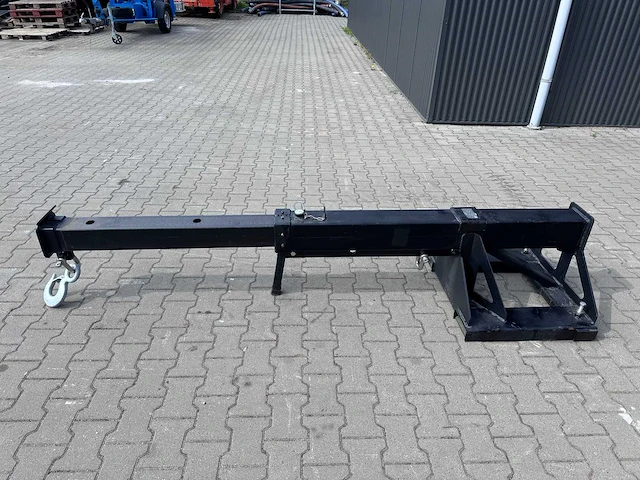 Field industries uitschuifbare jib voor heftruck - afbeelding 19 van  24