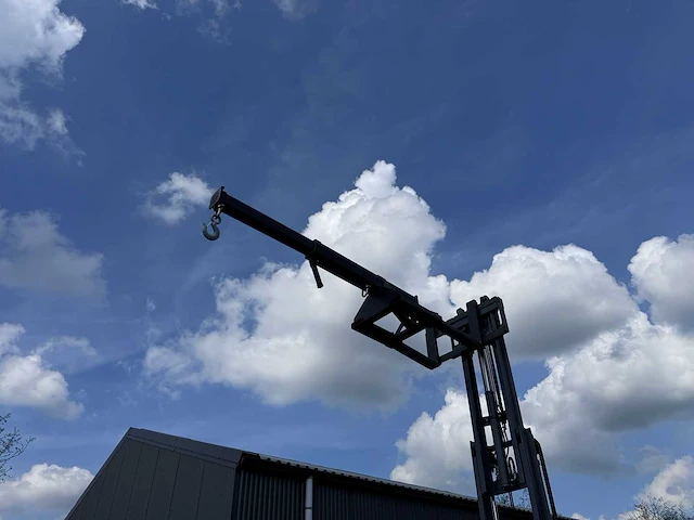 Field industries uitschuifbare jib voor heftruck - afbeelding 21 van  24