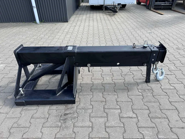 Field industries uitschuifbare jib voor heftruck - afbeelding 9 van  24