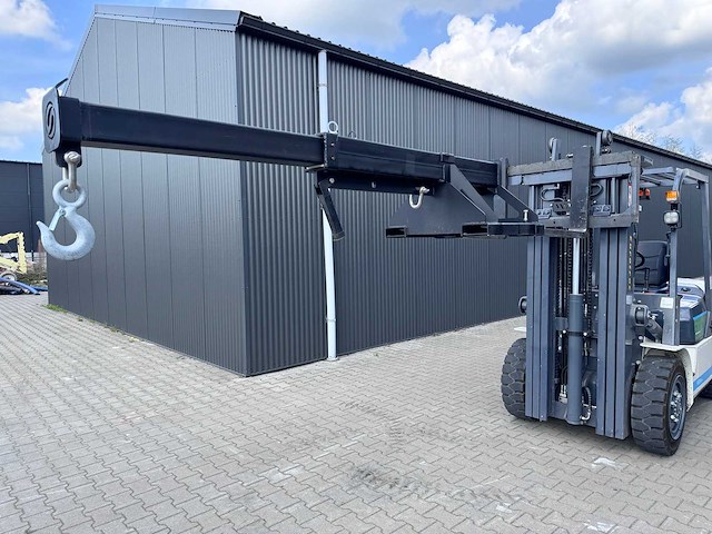 Field industries uitschuifbare jib voor heftruck - afbeelding 7 van  24