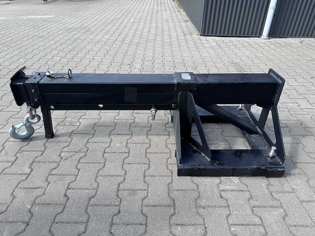 Field industries uitschuifbare jib voor heftruck - afbeelding 23 van  24