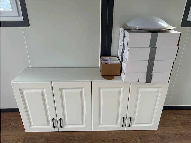 Field mobiele woonunit / tiny home / chalet met 2 slaapkamers + keuken - afbeelding 13 van  49