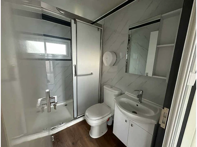 Field mobiele woonunit / tiny home / chalet met 2 slaapkamers + keuken - afbeelding 22 van  49