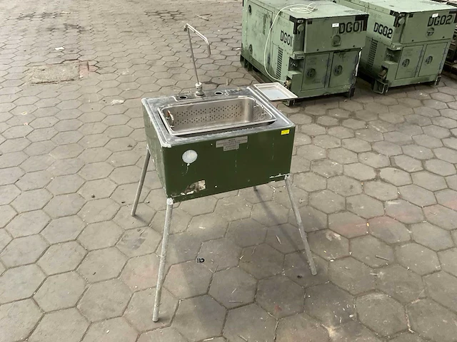 Field wash sink - afbeelding 3 van  10