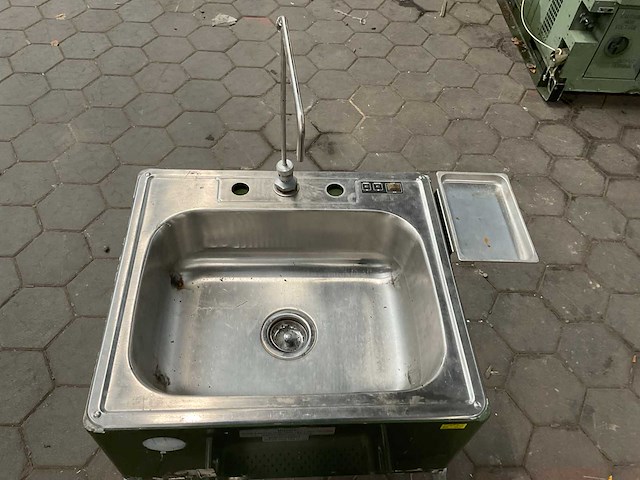 Field wash sink - afbeelding 5 van  10