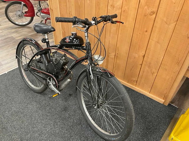 Fiets 1 cilinder benzine - afbeelding 3 van  10