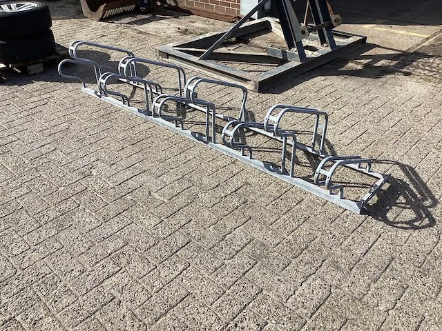 Fietsen rek - afbeelding 1 van  4
