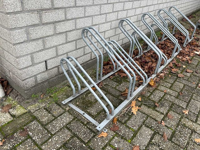 Fietsenrek - afbeelding 2 van  2