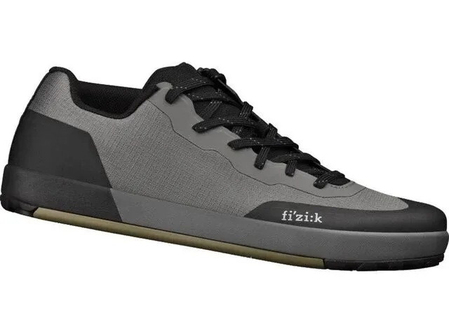 Fietsschoenen fizik, gravita versor flat, grijs/mud, maat 44 - afbeelding 1 van  1