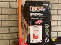 Fighter ft688 rugspuit - afbeelding 1 van  2