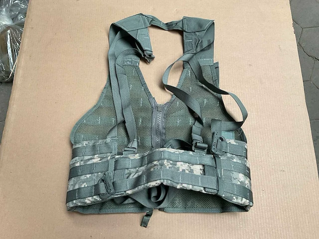 Fighting load carrier (10x) - afbeelding 2 van  2