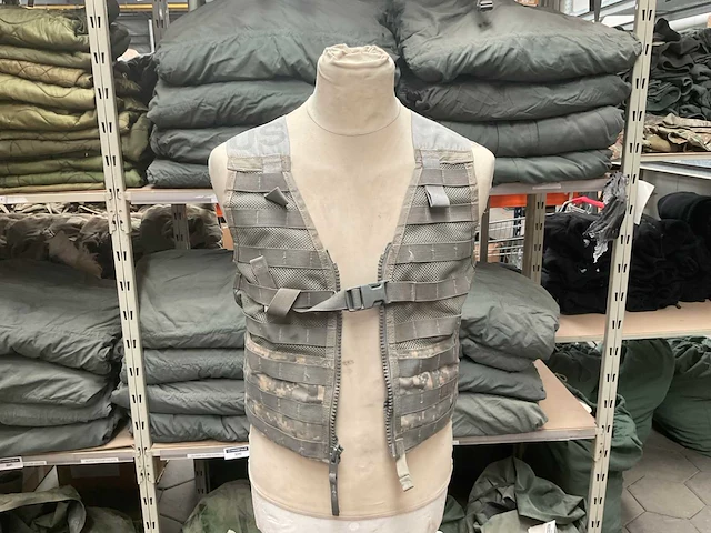 Fighting load carrier (12x) - afbeelding 1 van  2