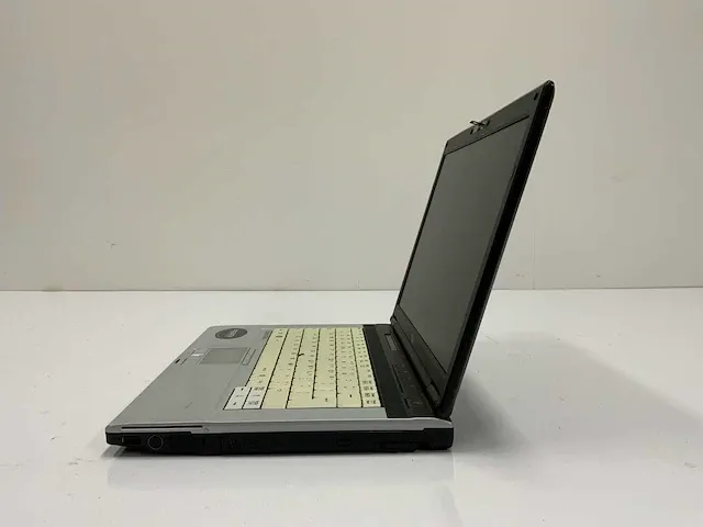 Fijitsu siemens lifebook s series laptop - afbeelding 4 van  5