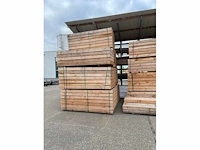 Fijnbezaagd douglas balk 12,5x12,5cm (424x) - afbeelding 3 van  5