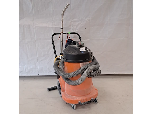 Fijnstofafscheider 230v numatic, ndd 900 a, bouwjaar 2015 - afbeelding 1 van  5