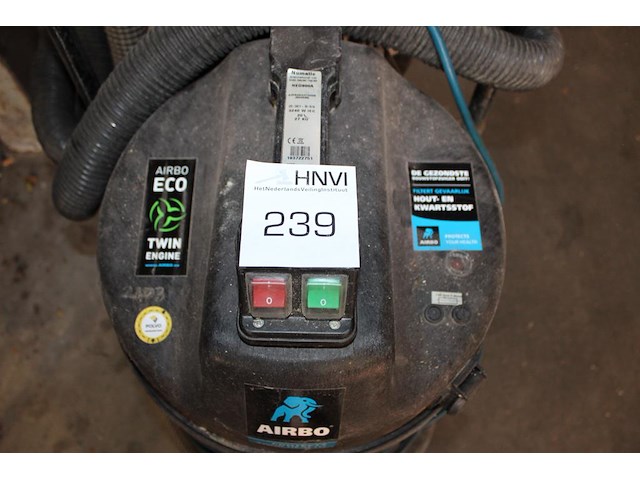 Fijnstofzuiger numatic ned 900a - afbeelding 2 van  3