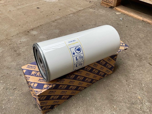 Fil grote partij vrachtwagen filters - afbeelding 8 van  17