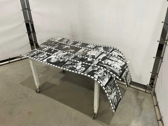 Film decoratie - afbeelding 1 van  6