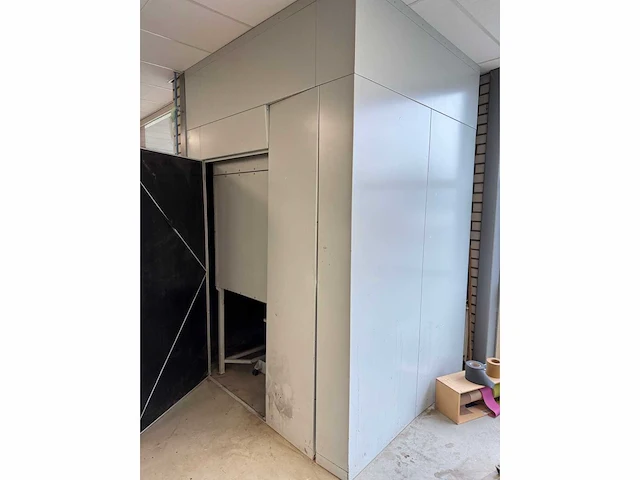 Filterafzuiginstallatie v.v. ombouw en besturingskast - afbeelding 3 van  8