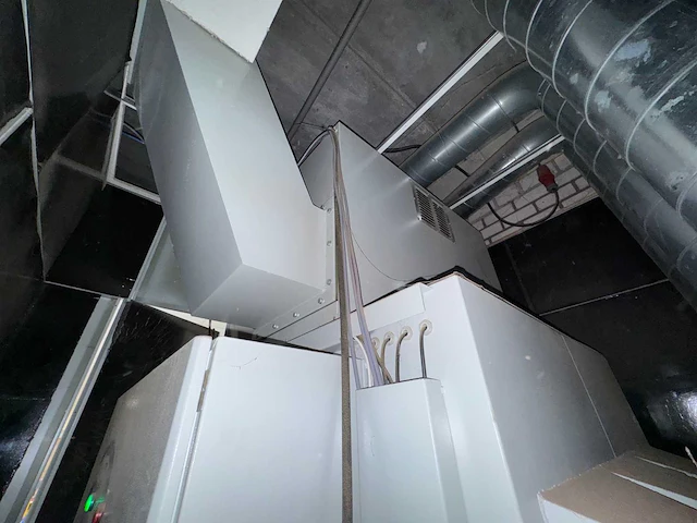 Filterafzuiginstallatie v.v. ombouw en besturingskast - afbeelding 5 van  8
