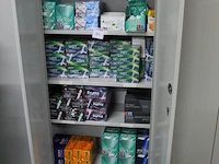 Filterhuizen en vloeitjes in diverse soorten en maten in kast - afbeelding 3 van  3