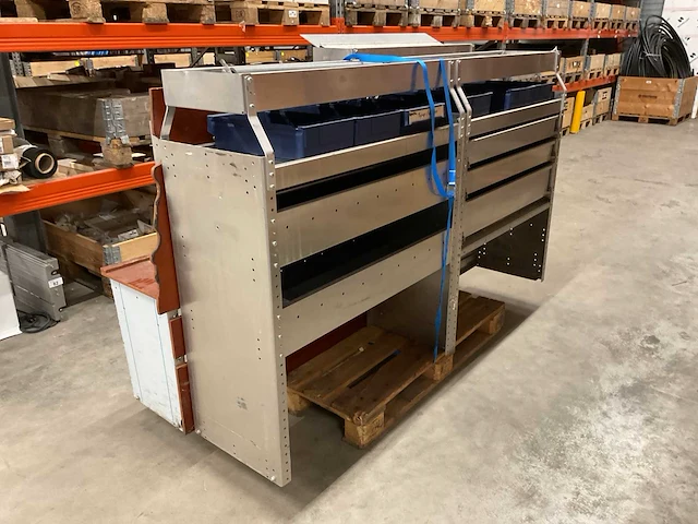 Finnerup set aluminium bedrijfswageninrichting - afbeelding 4 van  5