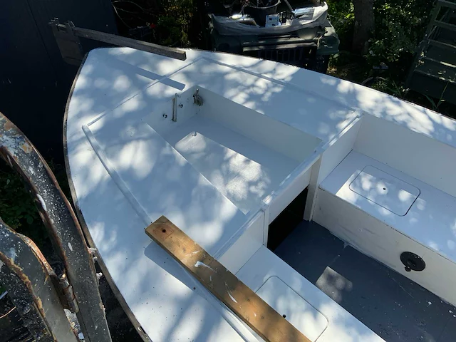 Finse reddingsloep met trailer - afbeelding 5 van  38