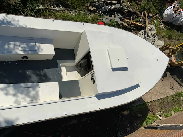 Finse reddingsloep met trailer - afbeelding 22 van  38