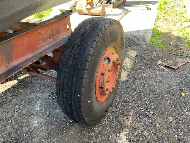 Finse reddingsloep met trailer - afbeelding 27 van  38