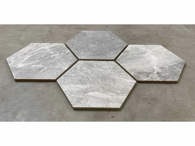 Fioranese ceramica, sphinx wandtegel - afbeelding 7 van  8