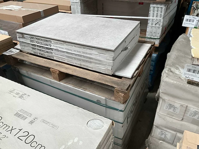 Fioranese pietra artisane grigio tegels (62.38m2) - afbeelding 6 van  6