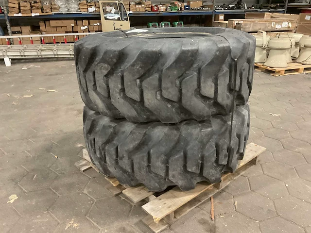 Firestone banden (2x) - afbeelding 1 van  3