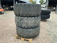 Firestone & michelin utility & xmci (4x) - afbeelding 9 van  10