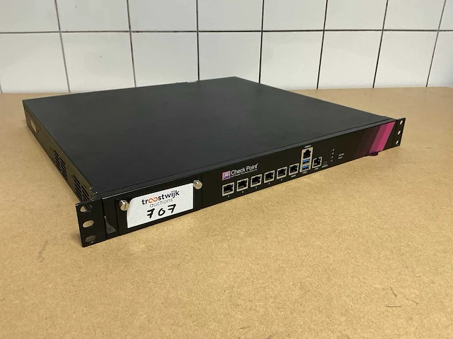 Firewall - checkpoint - model 5100 - afbeelding 1 van  4