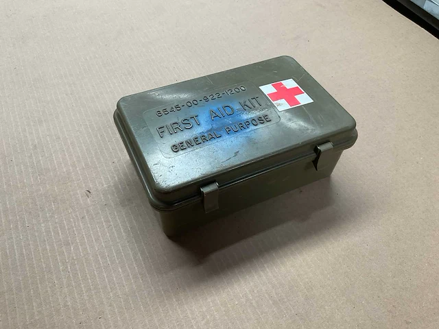 First aid kit box (2x) - afbeelding 1 van  4