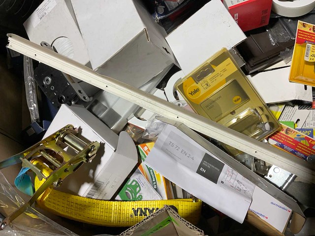 Fischer, scala, mack, skandia, duracell, hoppe mixpallet bouwmaterialen - afbeelding 4 van  6