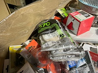 Fischer, showa, mack, keter, sam mixpallet bouwmaterialen - afbeelding 2 van  6