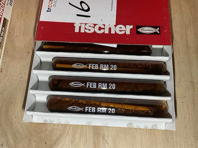 Fisher rm 20 doos à 10 chemische ankers (9x) - afbeelding 2 van  4