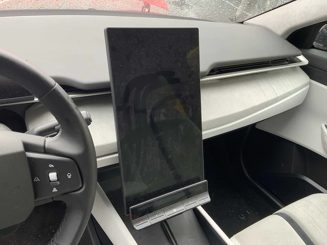 Fisker - 2024 - ocean - personenauto - afbeelding 18 van  36