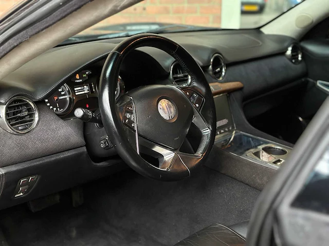 Fisker karma eco sport 2.0 l4 410pk 2012 - afbeelding 17 van  40