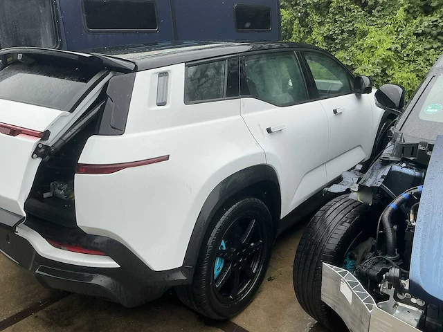 Fisker ocean personenauto (parts car) - afbeelding 29 van  39