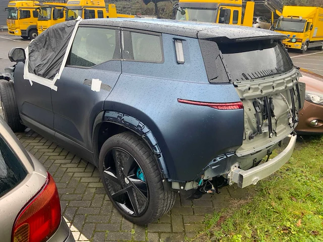 Fisker ocean personenauto (parts car) - afbeelding 19 van  24