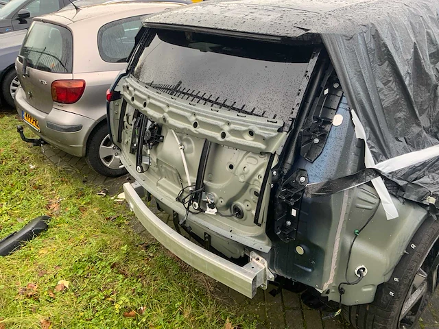 Fisker ocean personenauto (parts car) - afbeelding 20 van  24