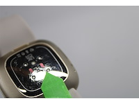 Fitbit sense smartwatch wit - afbeelding 4 van  4