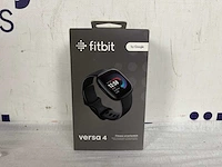 Fitbit versa 4 - smartwatch heren en dames - zwart - afbeelding 2 van  2