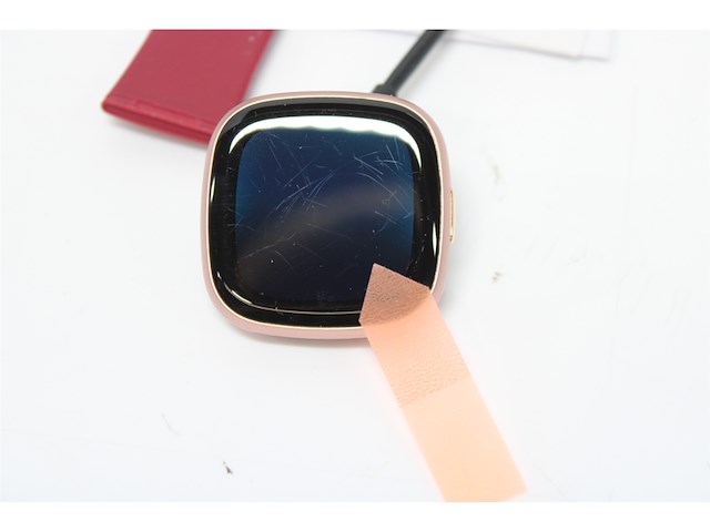 Fitbit versa 4 smartwatch beet/copper rose - afbeelding 6 van  6