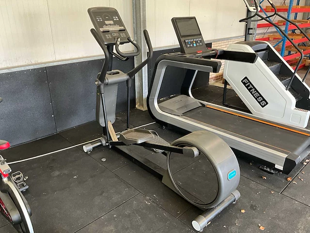Fitness crosstrainer - afbeelding 1 van  9