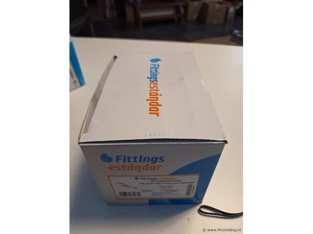 Fittings estandar 25 mm afsluitkranen in doos; partij van 12 stuks - afbeelding 2 van  3