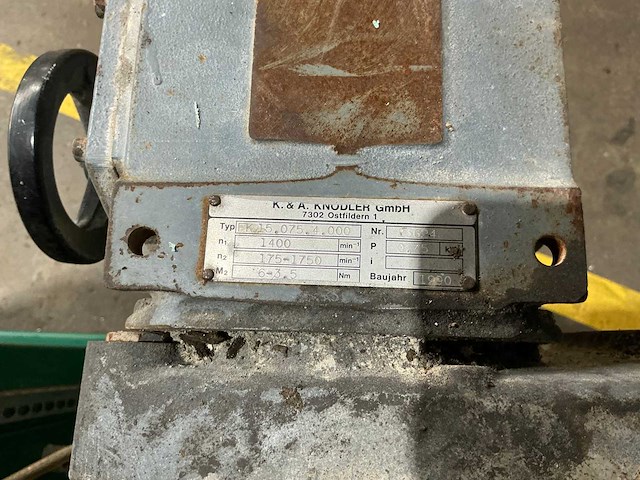 Fladder - 1990 - 300 aut/1000 - borstelmachine - afbeelding 5 van  14