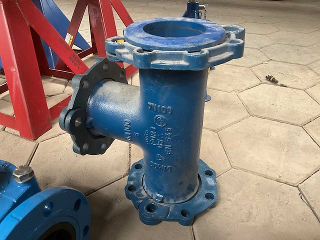 Flange tee fitting - afbeelding 2 van  2